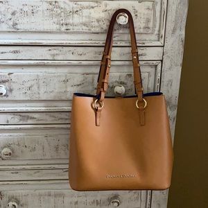 Dooney & Bourke Montecito Briana